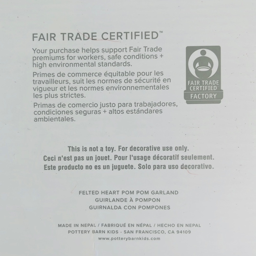 Pottery Barn Kids Felted Wool Heart Pom-Pom Garland - Picture 10 of 13